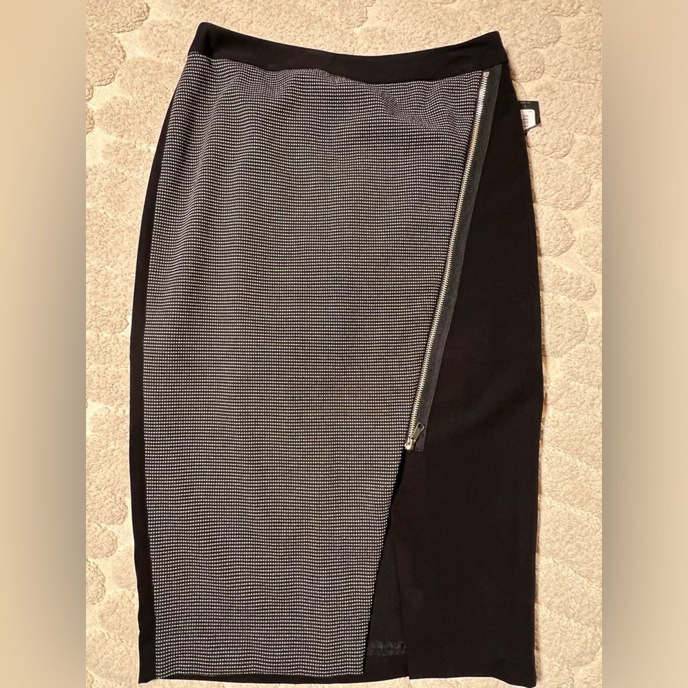 Worthington pencil skirt ❤️‍🔥 NWT ❤️‍🔥 sexy ❤️‍🔥 size 4